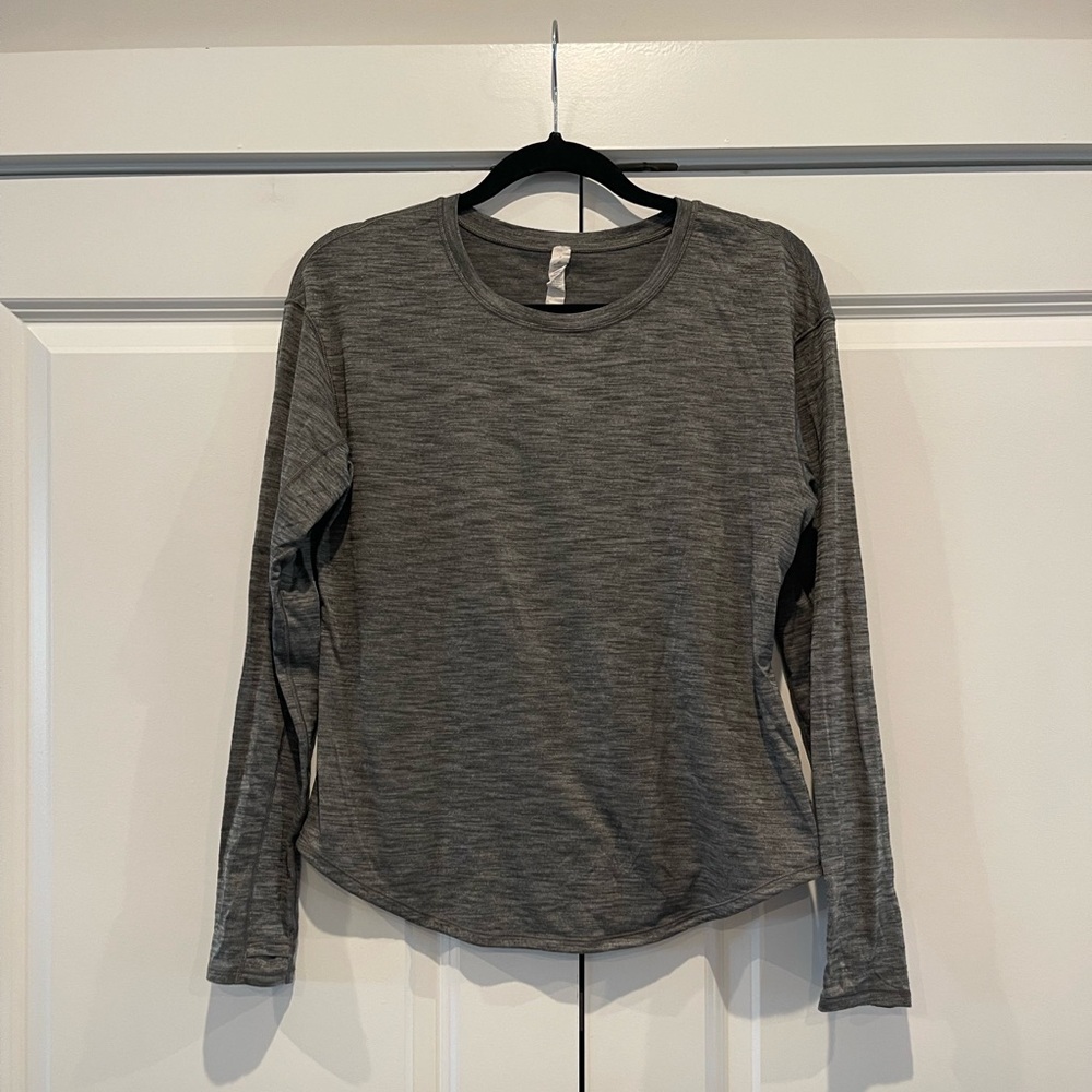 Lululemon Green/Gray Long Sleeve Tshirt Size 6